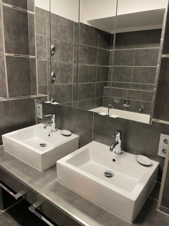 Апартаменты Truretreats Design Loft Fuer 8 Personen I Riesige Kueche I Echarger I 65Z Smarttv I 150Qm Гамбург Экстерьер фото